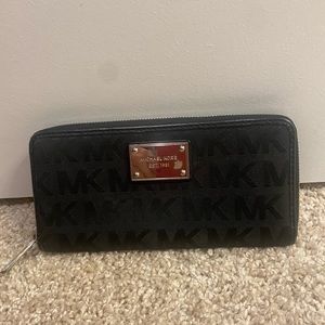 Michael Kors wallet